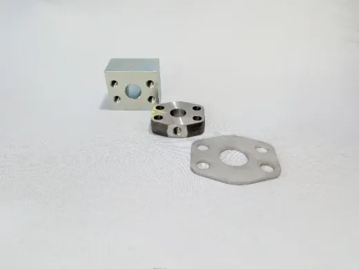 Adapter flanges